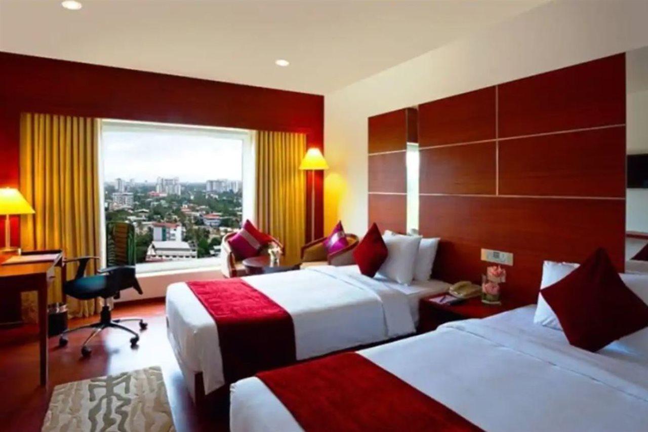 Hotel Olive Downtown à Kochi Extérieur photo